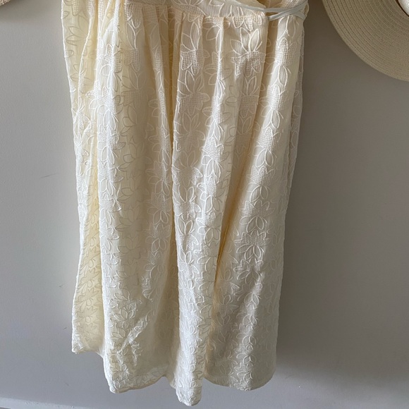 COPY - Madewell Pleated Embroidered Wrap Dress - Picture 8 of 8